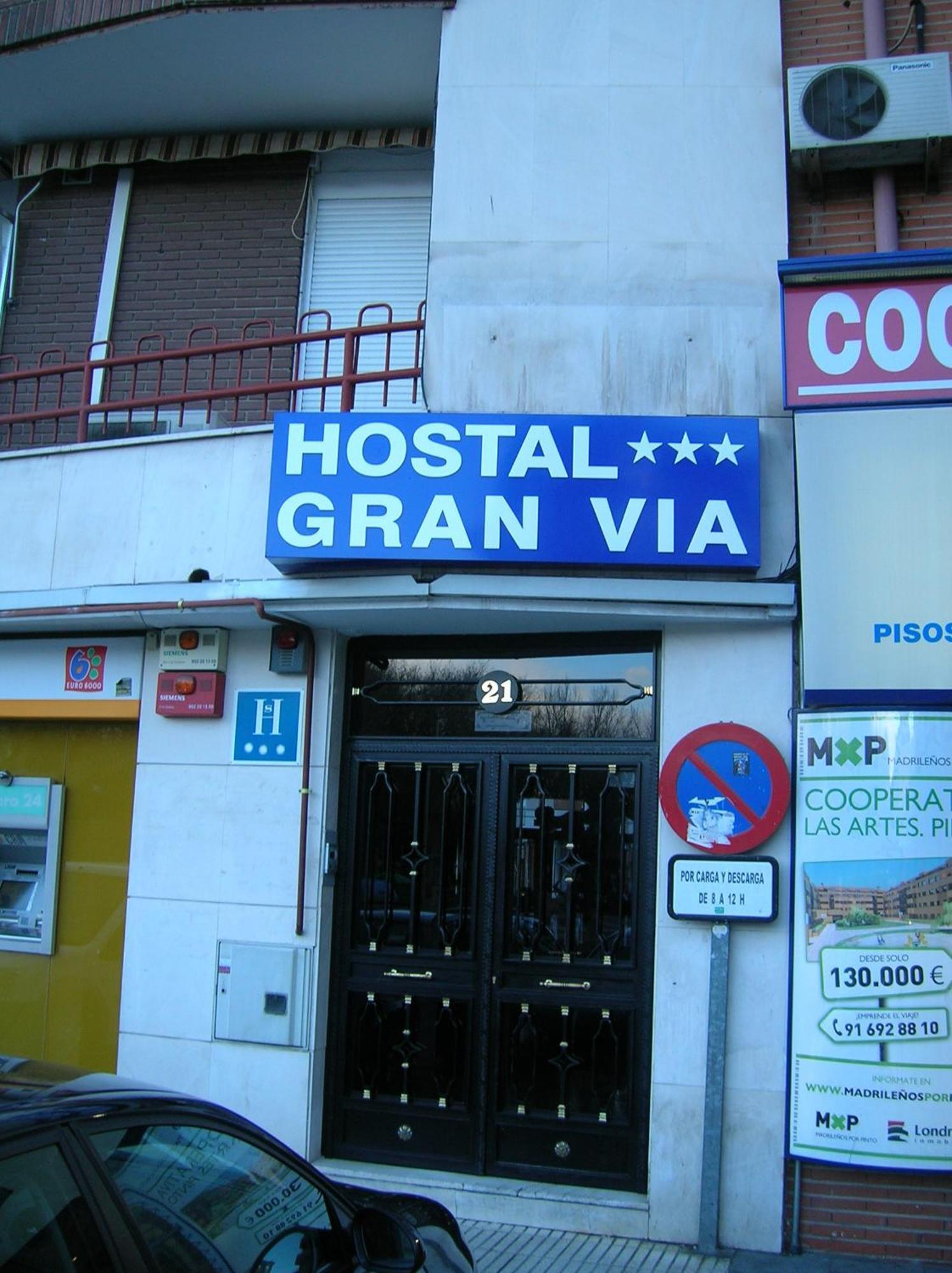 Hostal Gran Via Pinto Exterior photo